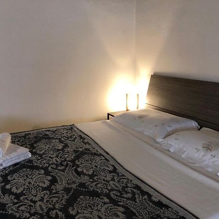 Holiday Confort La Volta Brescia Extérieur photo